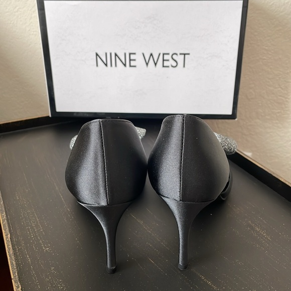 Nine West McFally Pump - Picture 6 of 11
